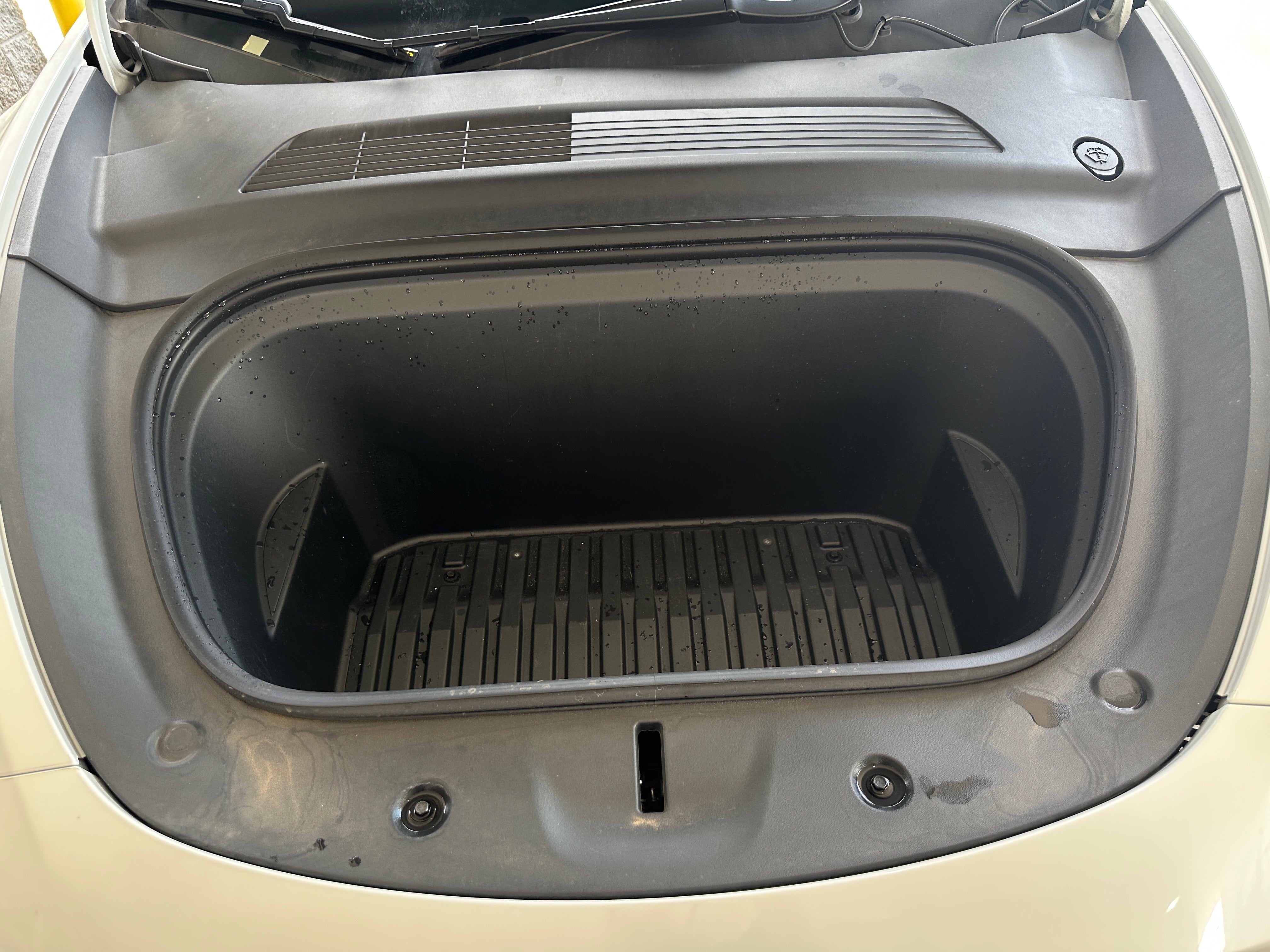 tesla model y 2021 5YJYGDEE8MF077863 image tesla model y 2021 5YJYGDEE8MF077863 image